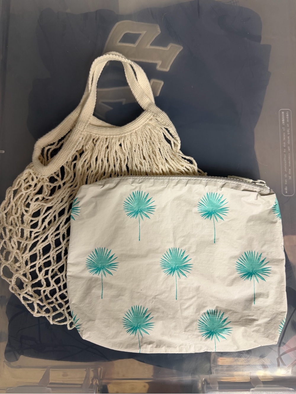 Aloha collection pouch and mini mesh bag